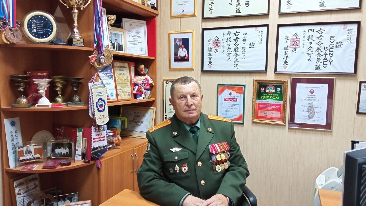 С днем рождения, Евгений Александрович!